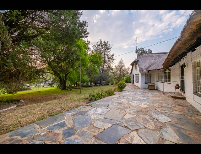 5 BEDROOM HOUSE FOR SALE IN NORTH RIDING AH